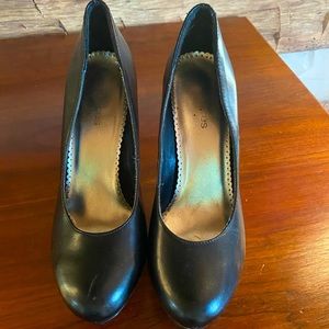 Maurices black heels